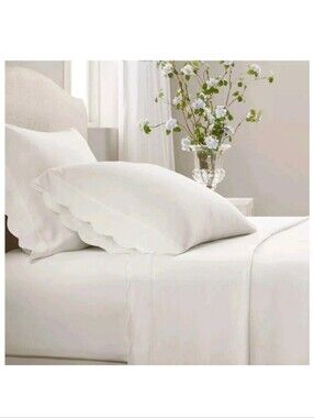 Armoire Collection Coquette Queen Sheet Set White Scalloped Edge Detail 4pc